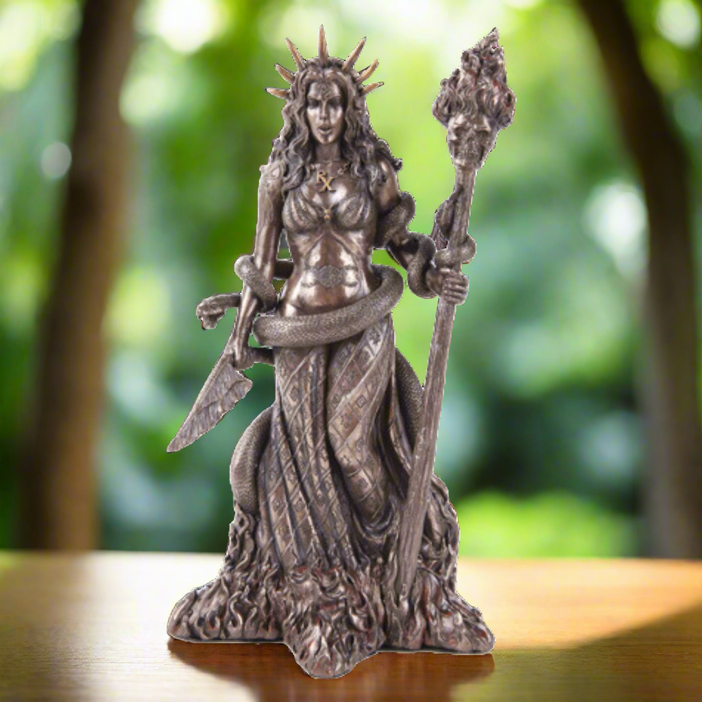HEKATE STATUE