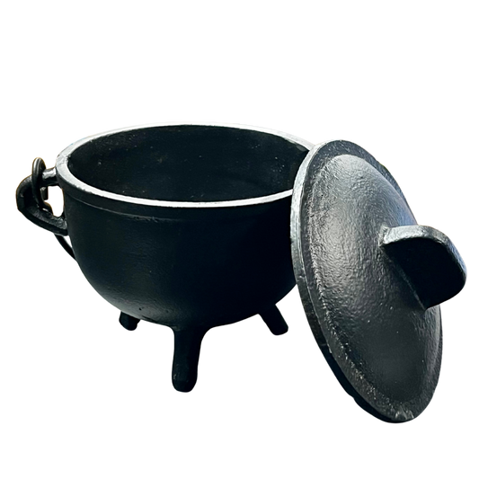 Cast Iron Cauldron with Lid - Plain