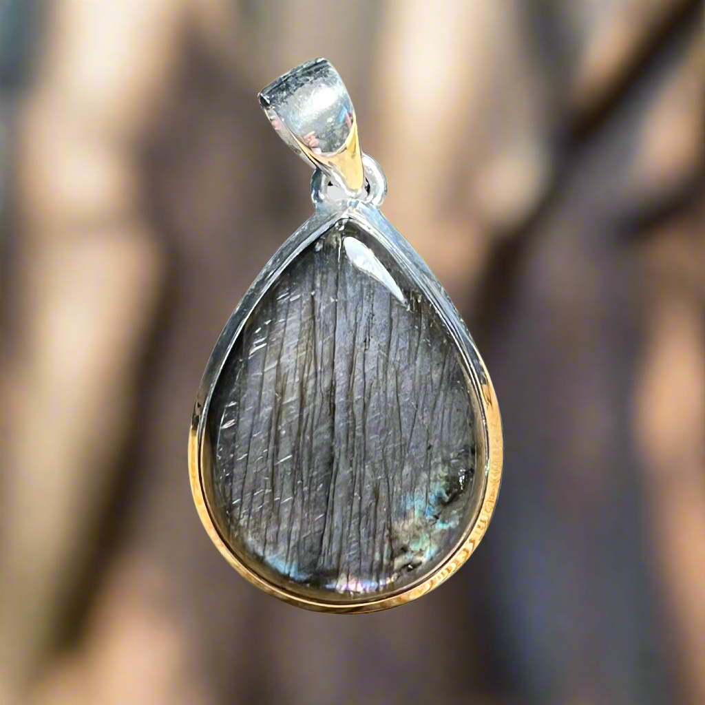Spectrolite Pendant