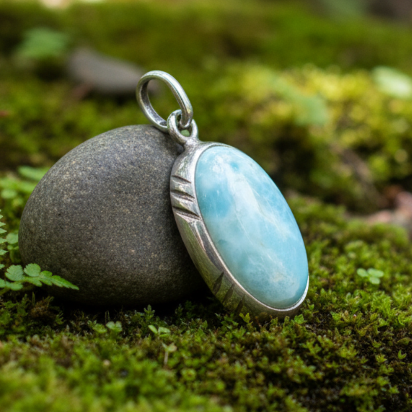 Larimar Oval Rendant