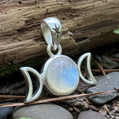 TRIPLE MOON MOONSTONE PENDANT - MP06