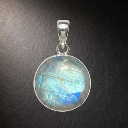FULL MOON MAGICK PENDANT - MP07